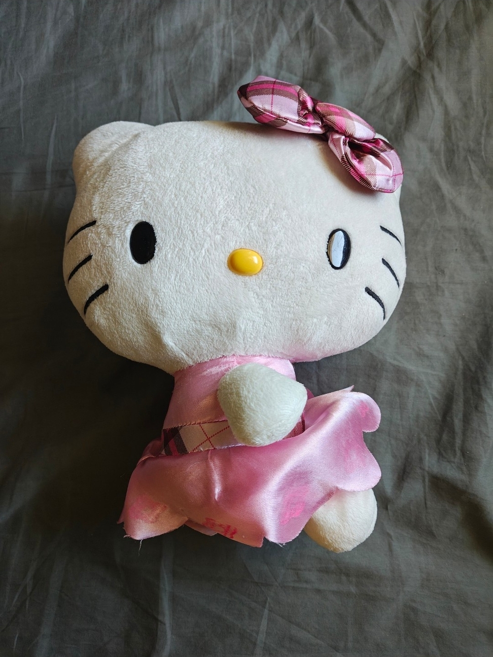 Sanrio Hello Kitty White Plush with Pink Bow and Dress